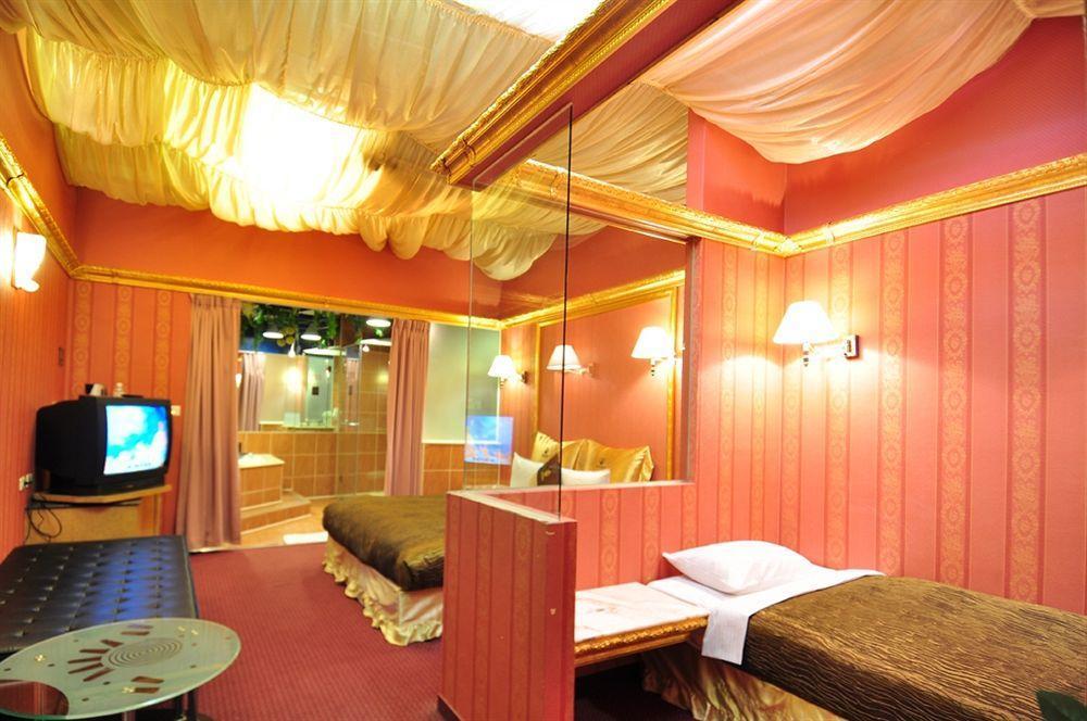 The We Hotel Тайбэй Экстерьер фото
